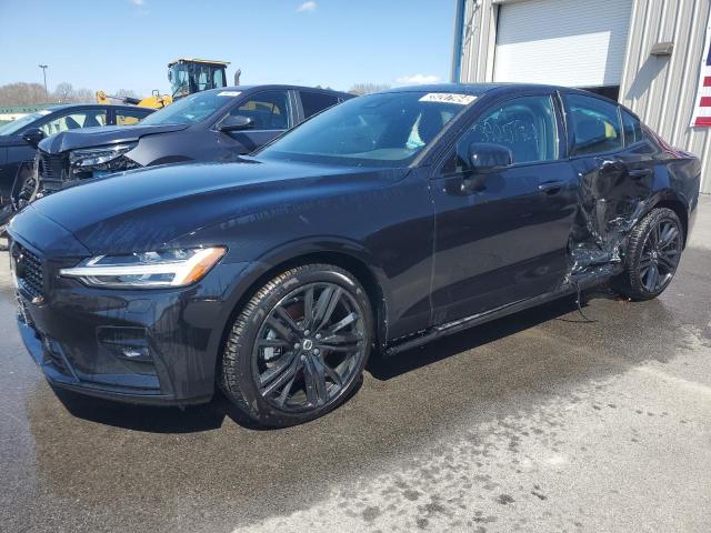 Volvo S60 plus (2023)