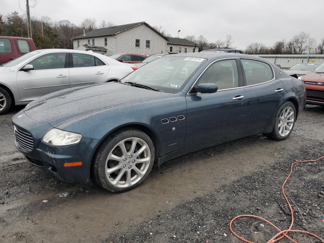 Maserati Quattroporte (2005)