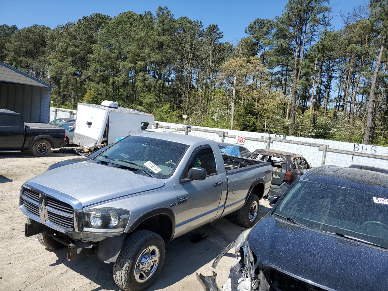 Dodge Ram 2500 s (2007)
