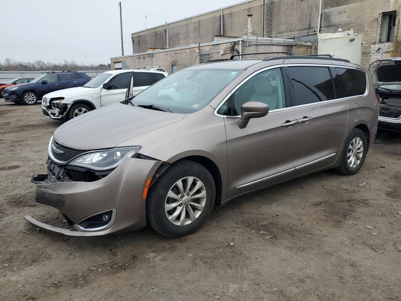 Chrysler Pacifica (2017)