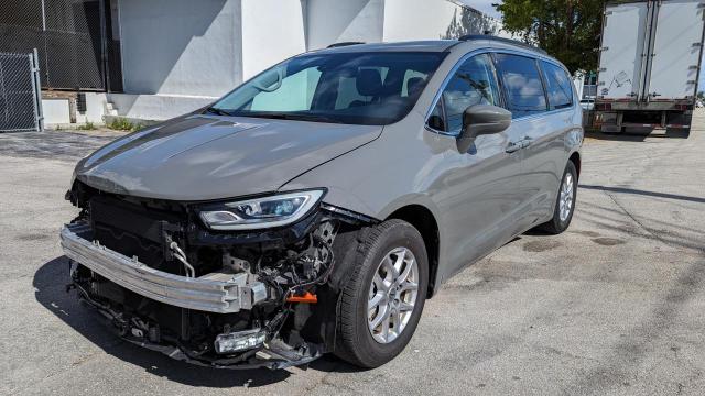 Chrysler Pacifica (2022)