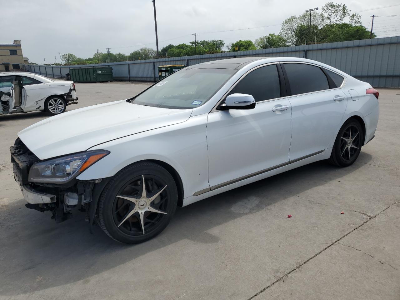 Hyundai Genesis (2016)