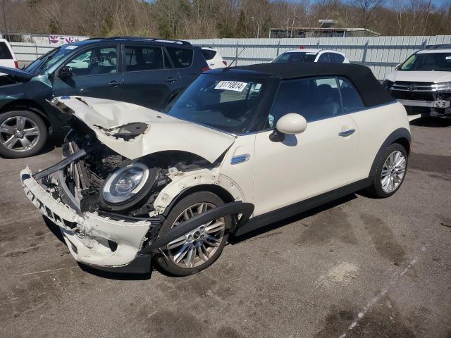 Mini Cooper (2016)