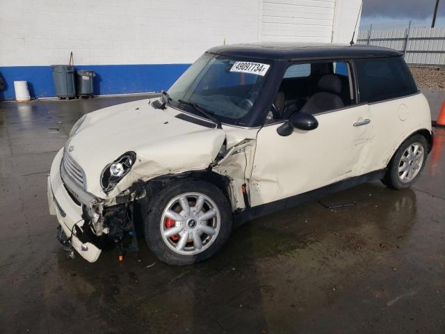Mini Cooper (2003)