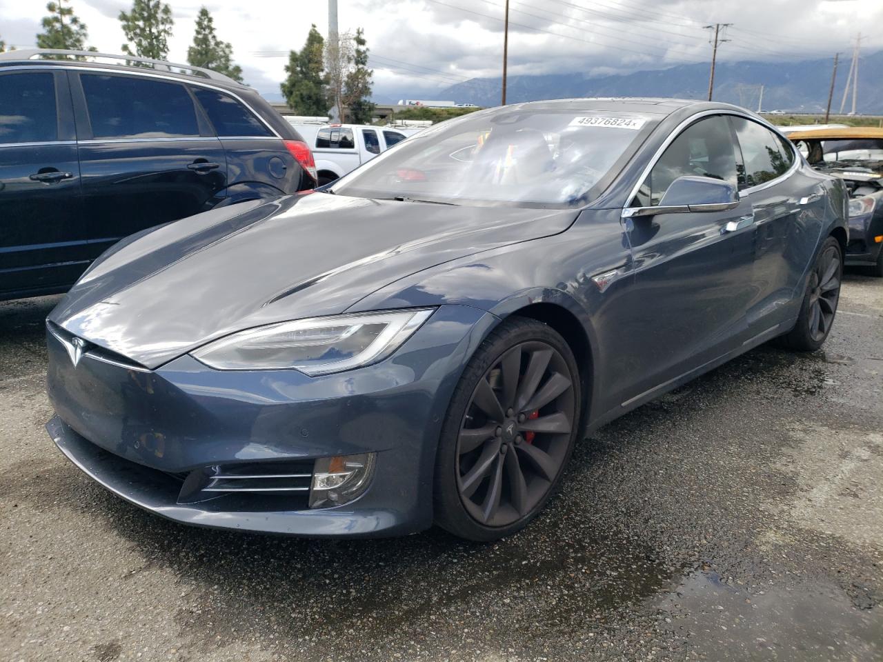 Tesla Model s (2016)