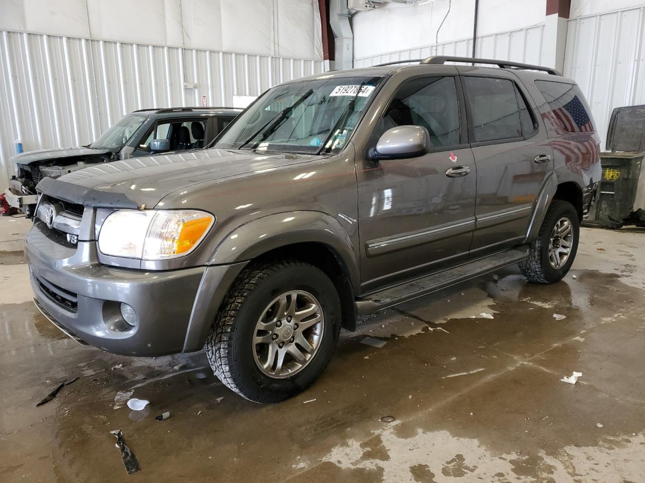 Toyota Sequoia (2006)