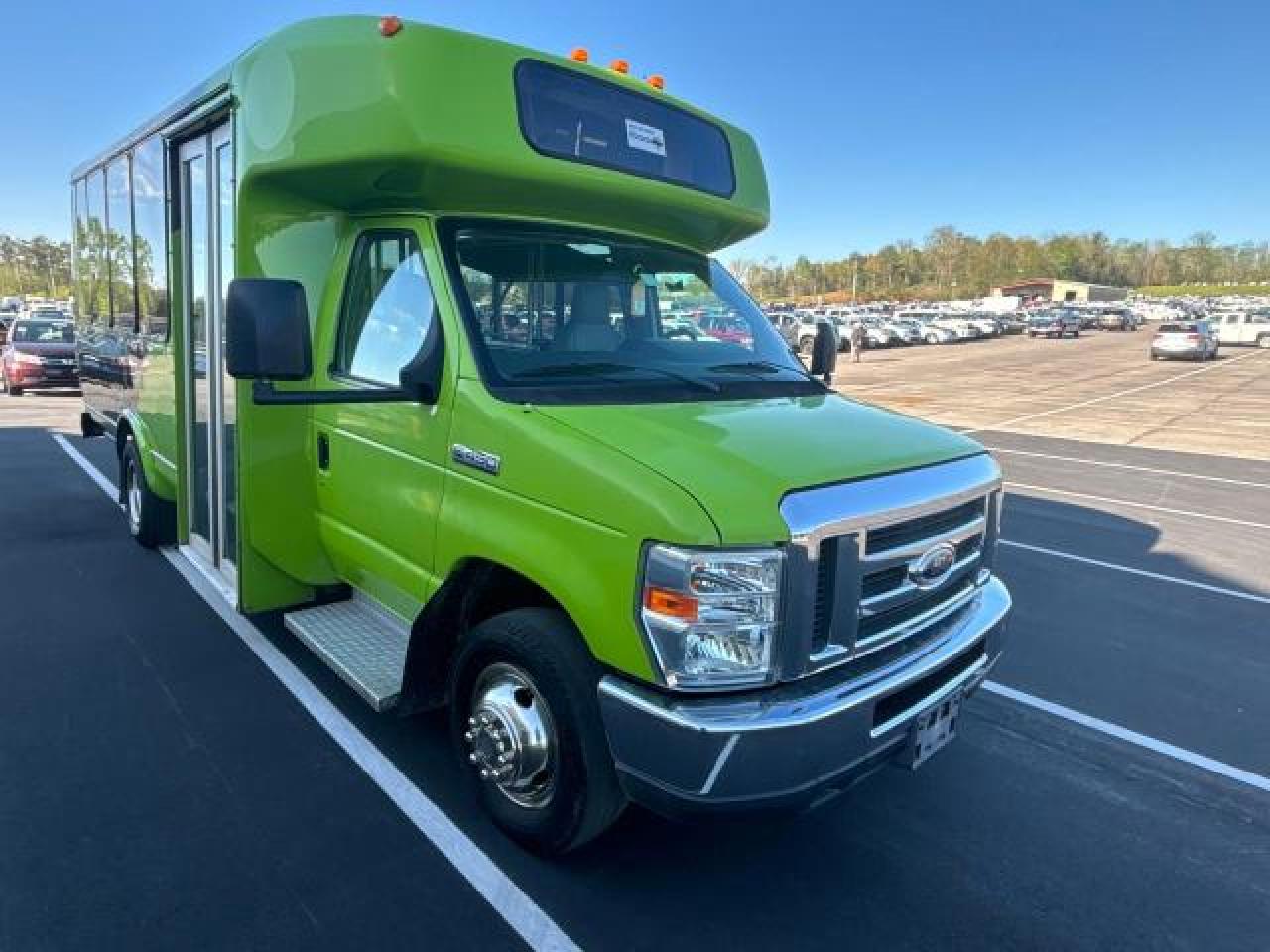 Ford Econoline (2016)