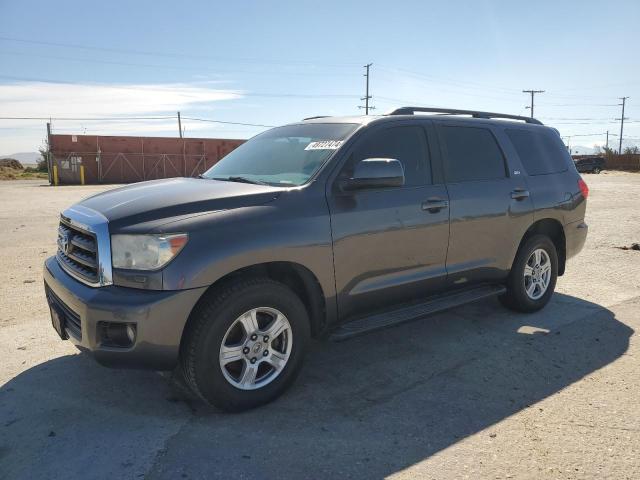 Toyota Sequoia (2015)