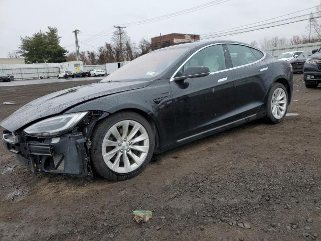 Tesla Model s (2017)