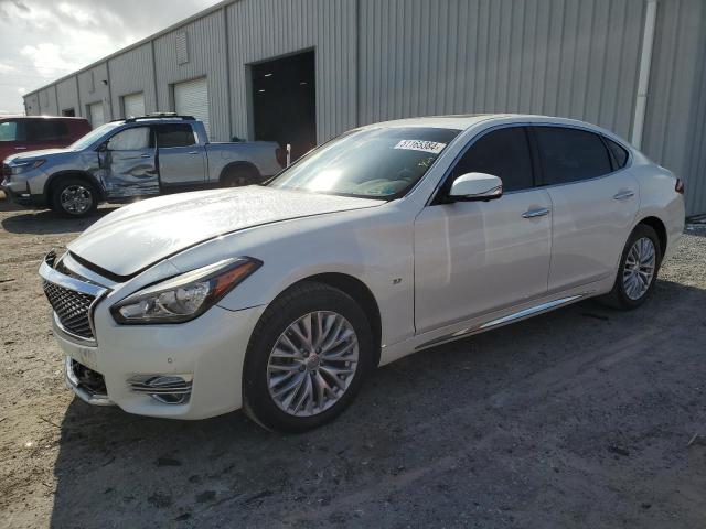 Infiniti Q70 (2016)