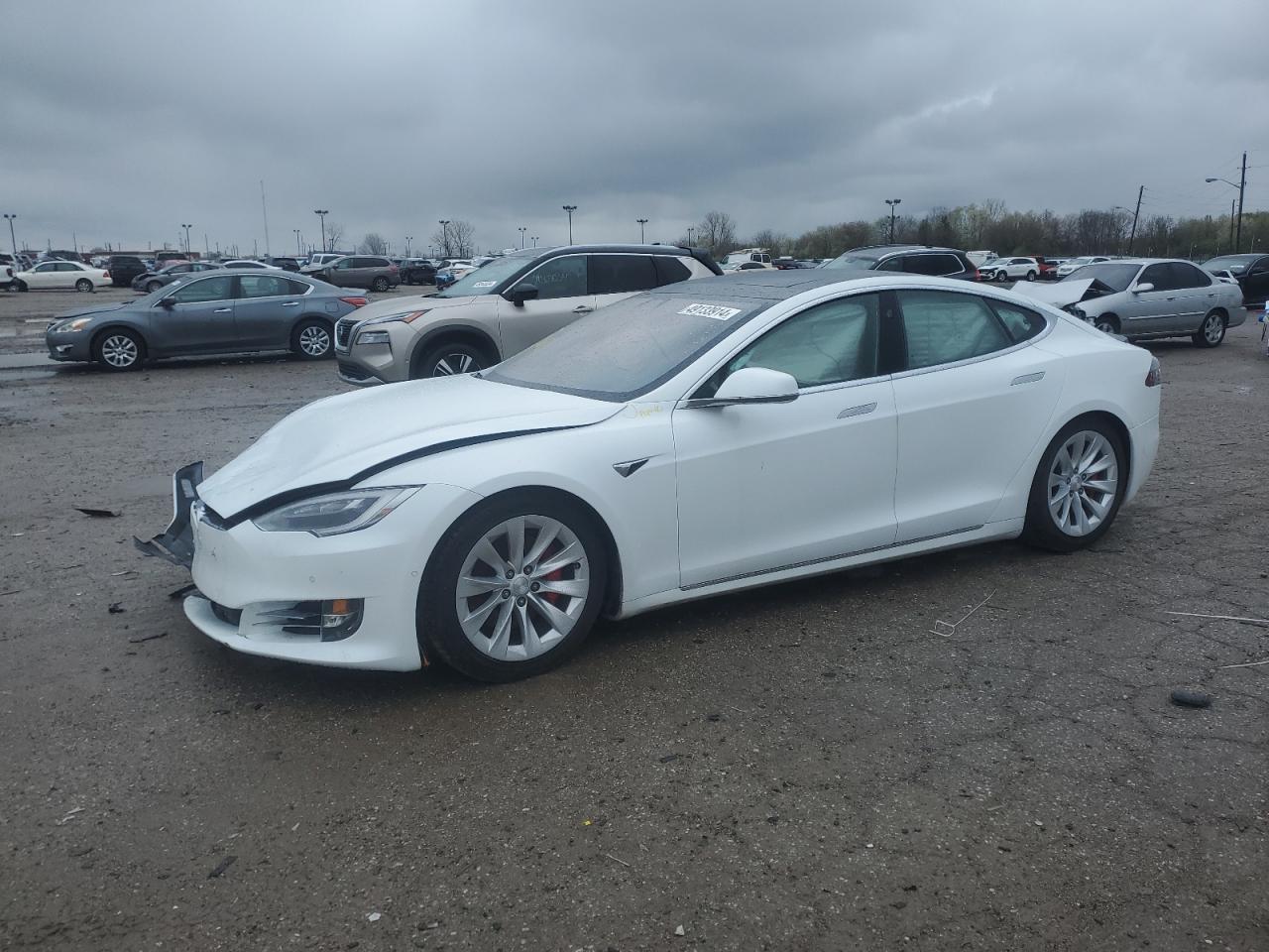 Tesla Model s (2018)