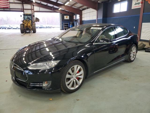 Tesla Model s (2015)