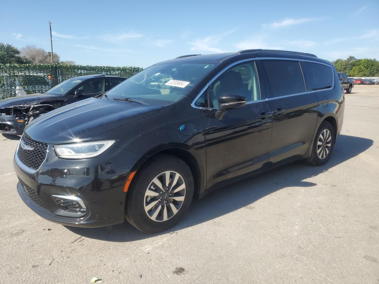Chrysler Pacifica (2021)