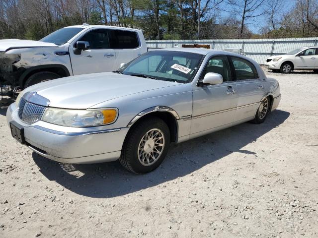 Lincoln Towncar (2002)
