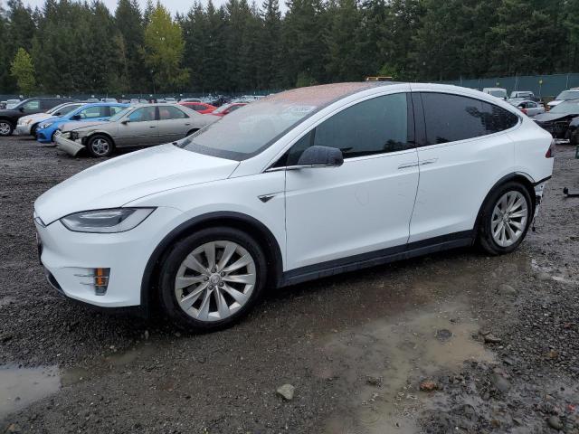 Tesla Model x (2016)