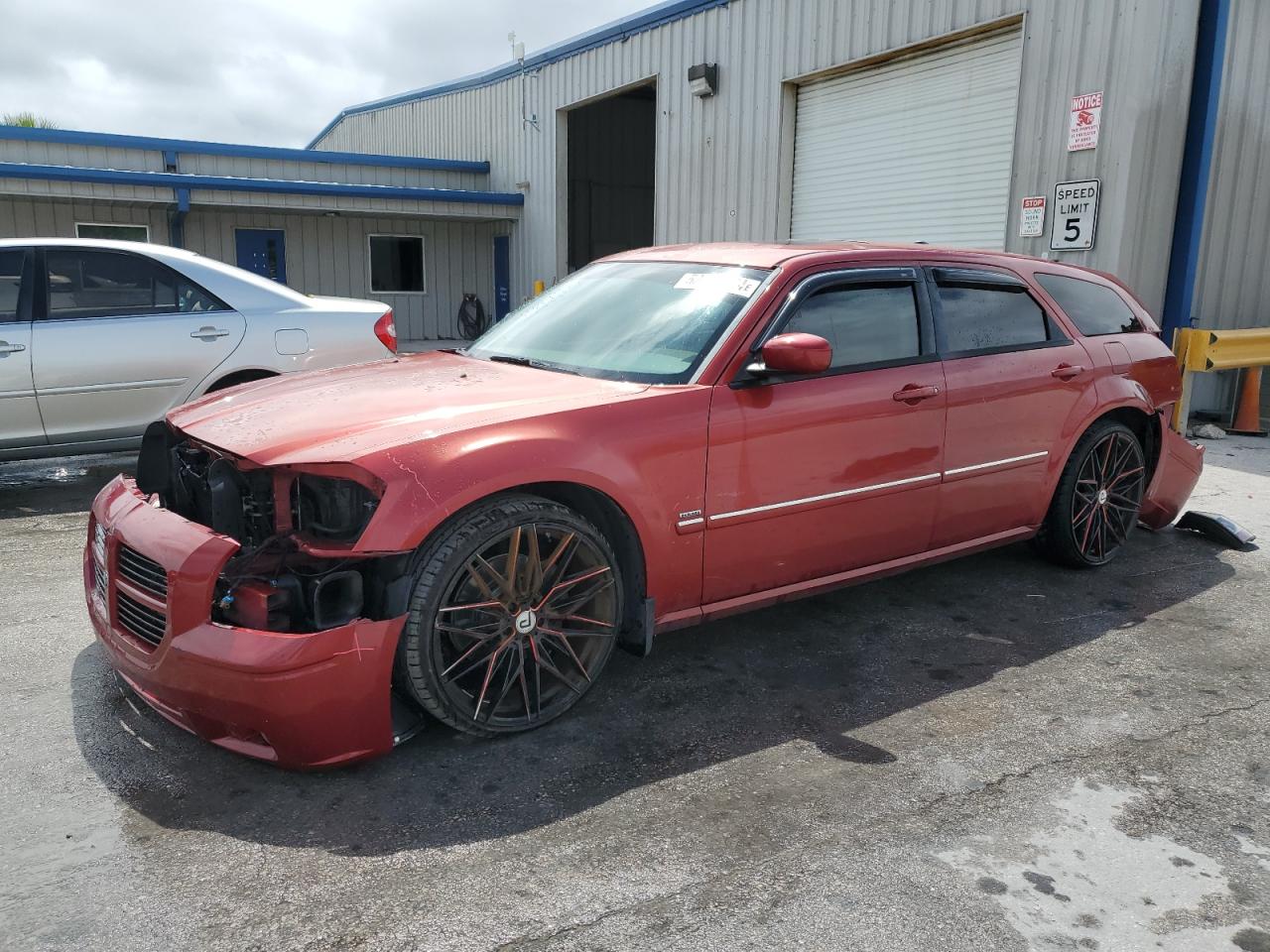 Dodge Magnum (2005)