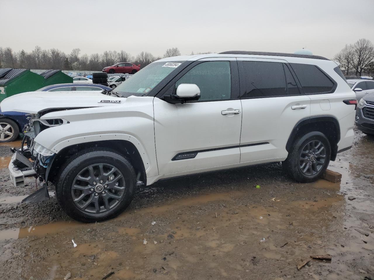Toyota Sequoia (2023)