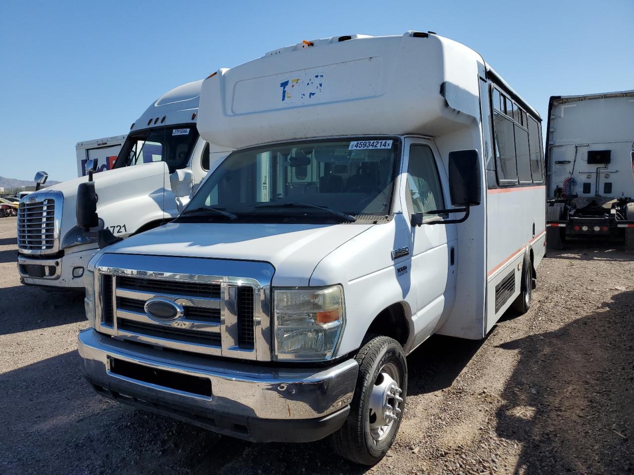 Ford Econoline (2015)