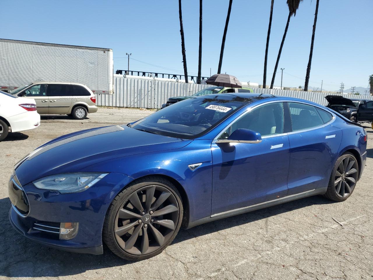 Tesla Model s (2016)