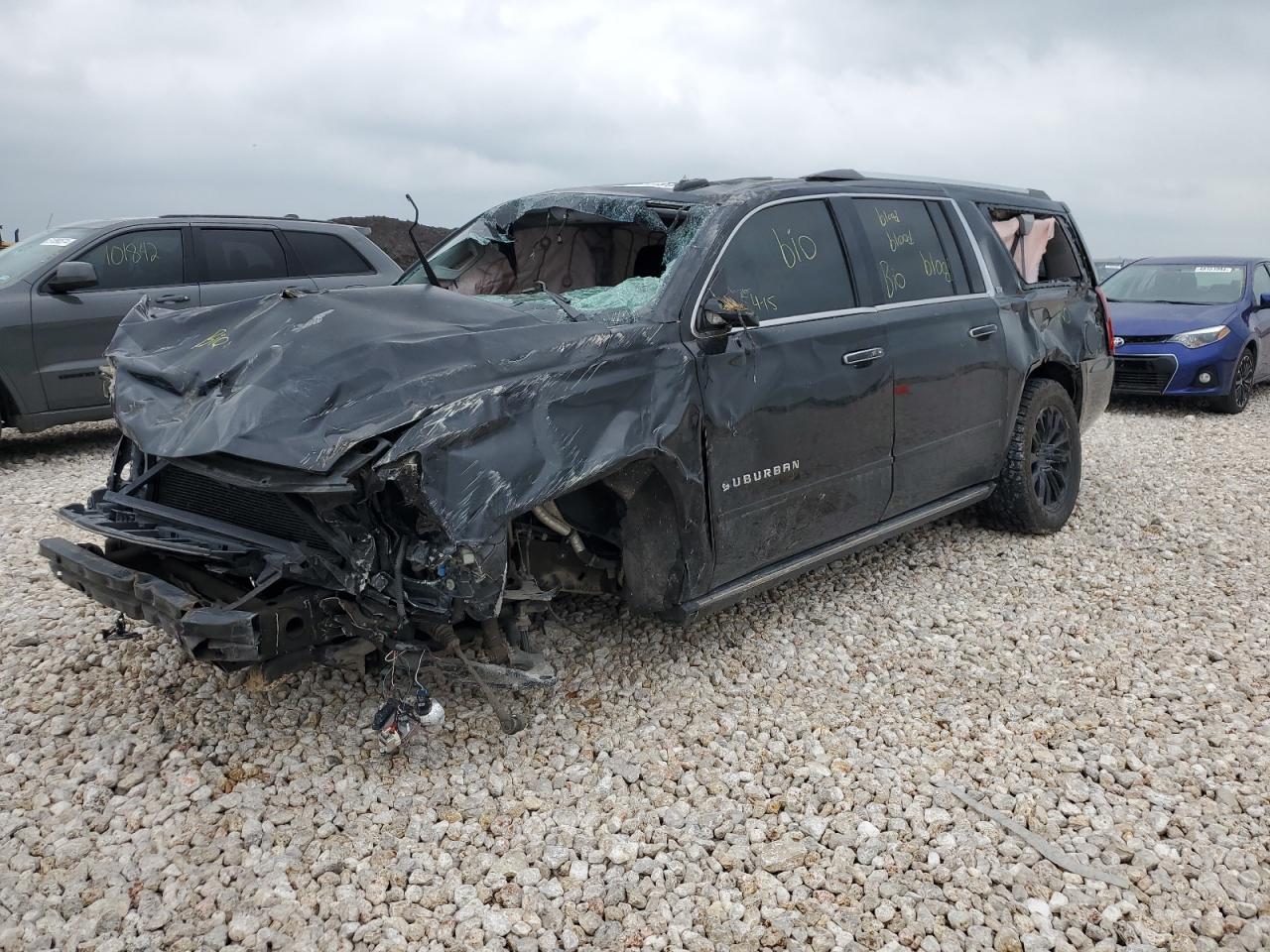 Chevrolet Suburban (2016)
