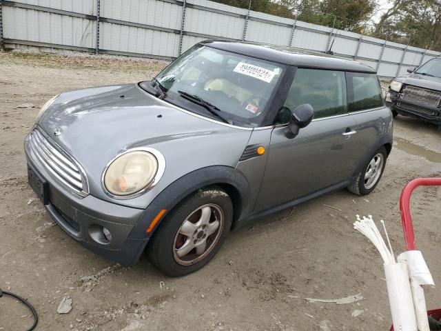 Mini Cooper (2010)