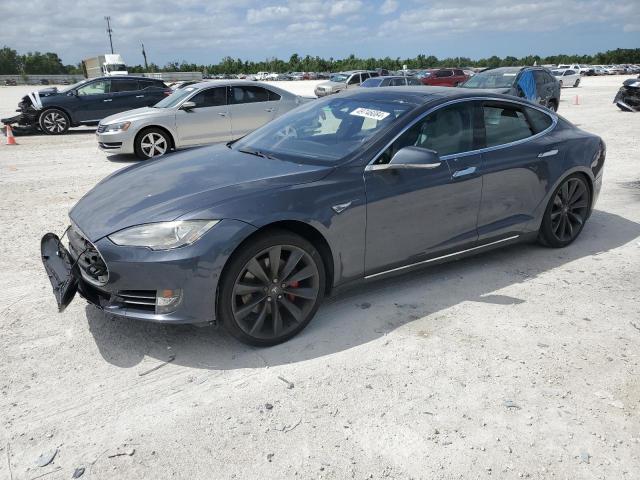 Tesla Model s (2014)