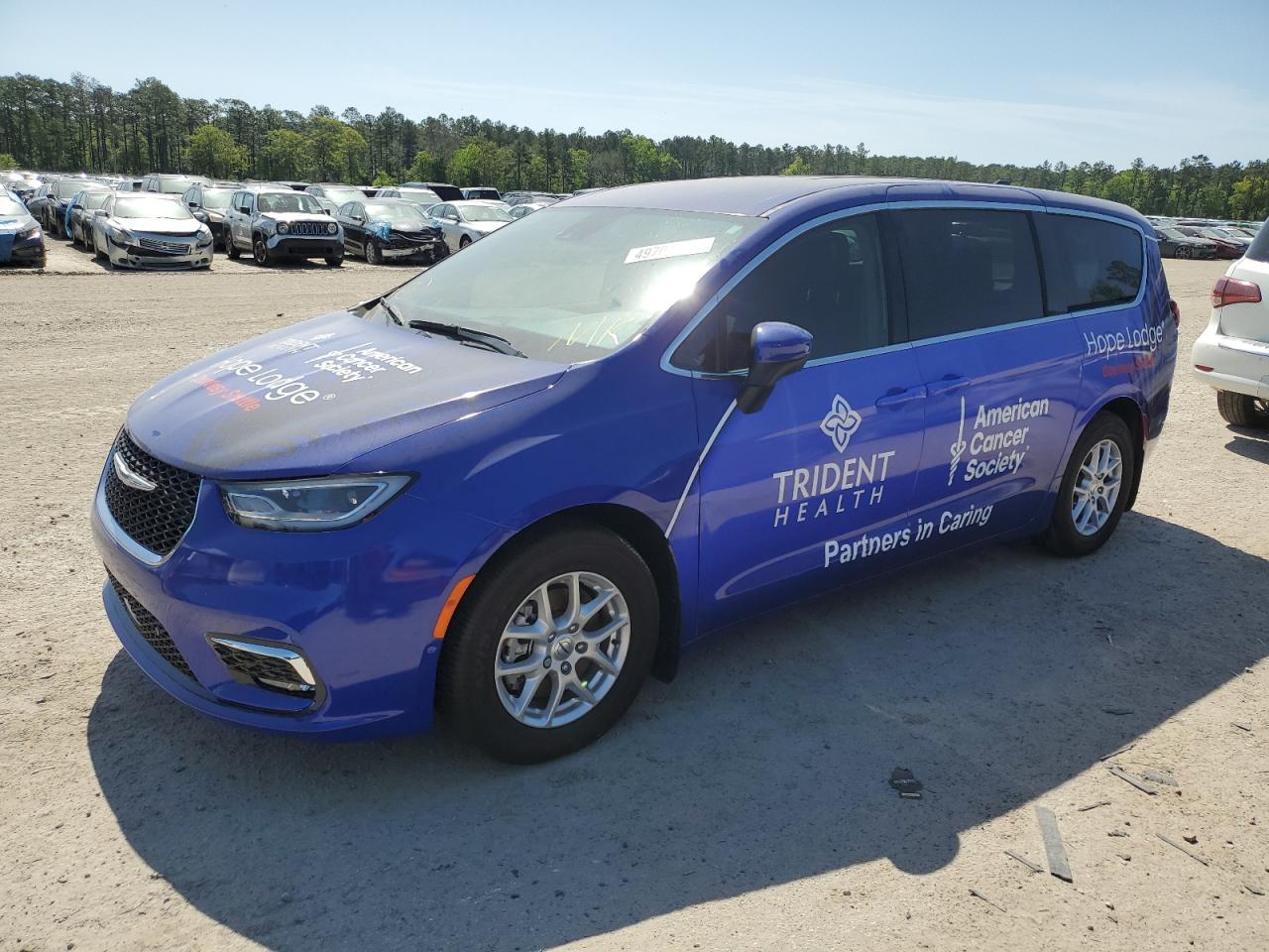 Chrysler Pacifica (2023)