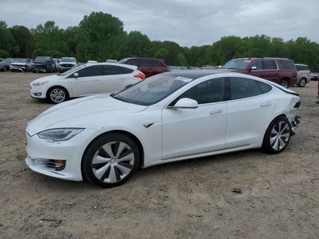Tesla Model s (2021)