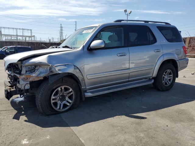 Toyota Sequoia (2004)
