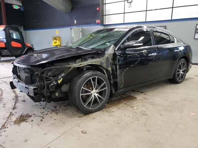 Nissan Maxima s (2014)