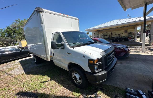 Ford Econoline (2012)