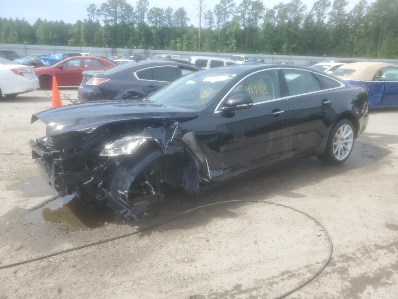 Jaguar Xj (2014)