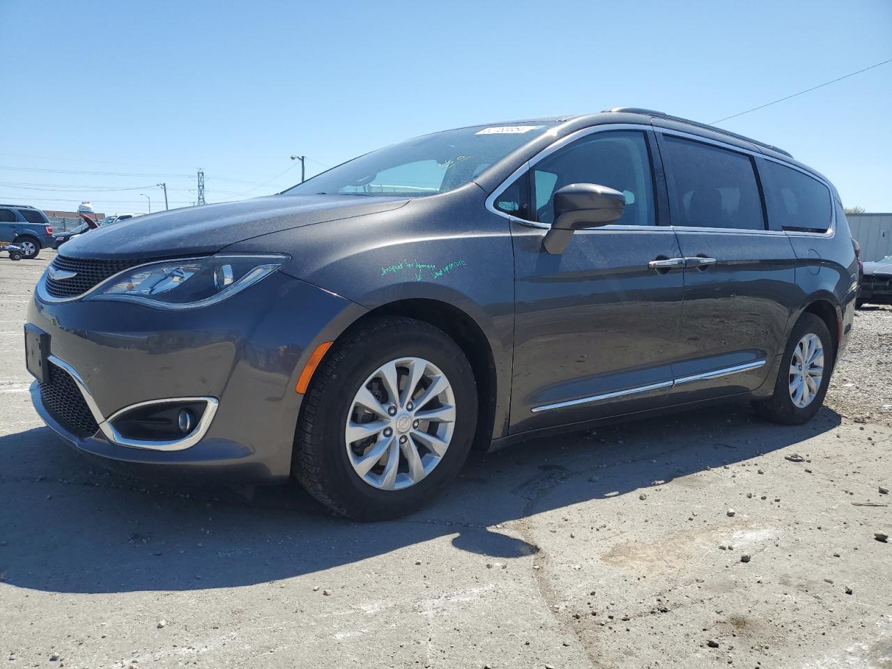 Chrysler Pacifica (2017)
