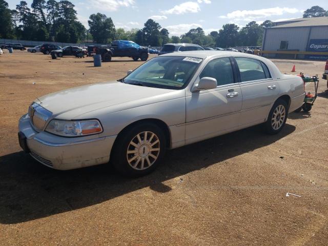 Lincoln Towncar (2007)