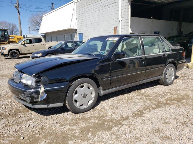 Volvo S90 (1998)