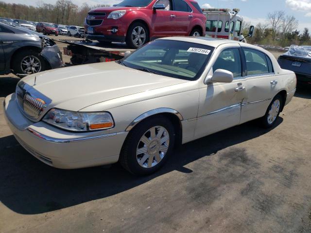 Lincoln Towncar (2003)