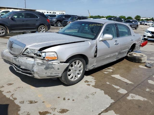 Lincoln Towncar (2011)