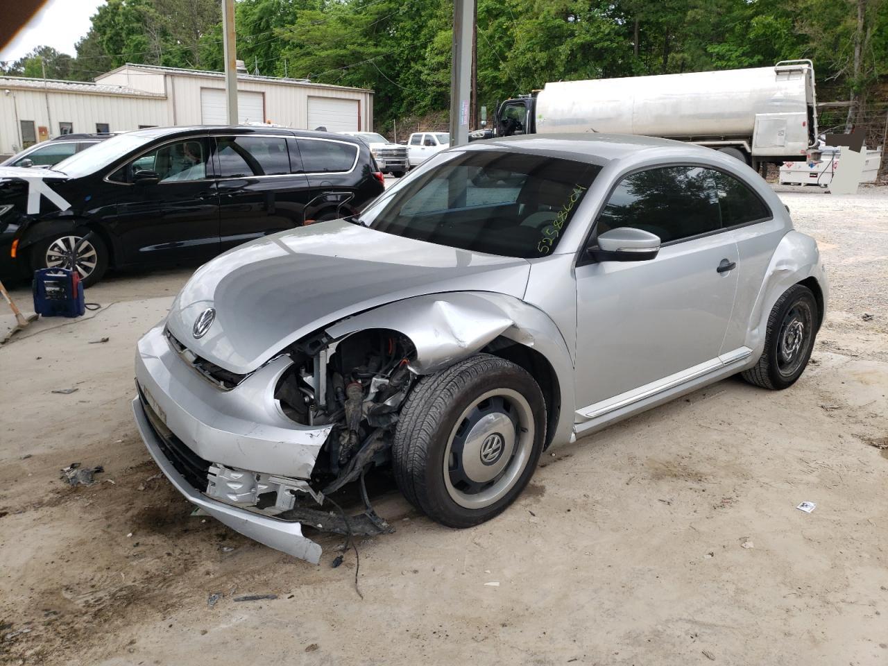 Volkswagen Beetle (2015)