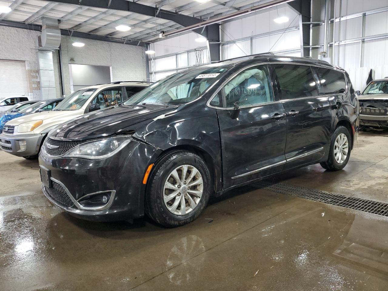 Chrysler Pacifica (2017)