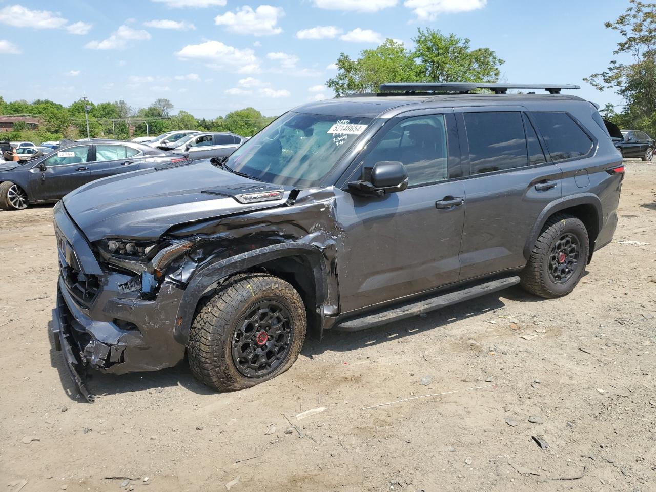 Toyota Sequoia (2023)