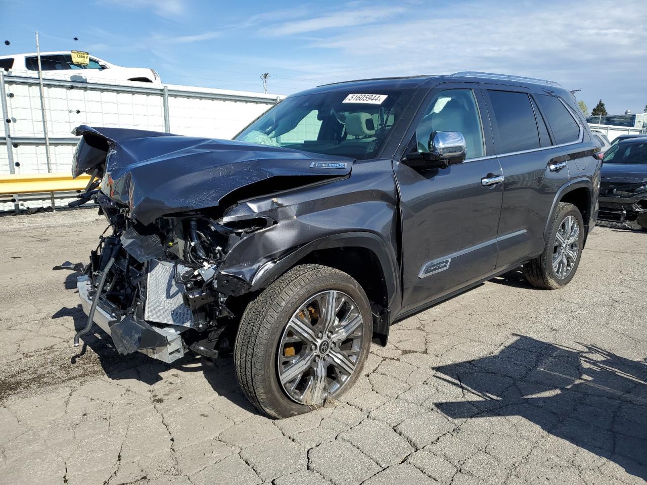 Toyota Sequoia (2024)
