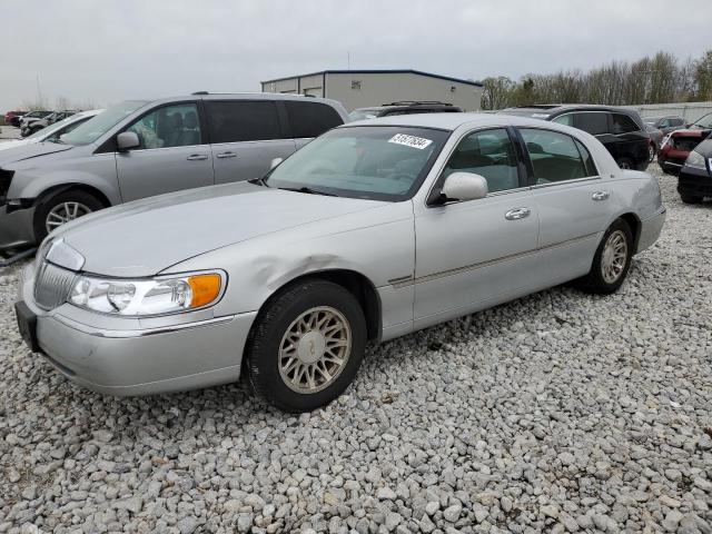 Lincoln Towncar (1998)