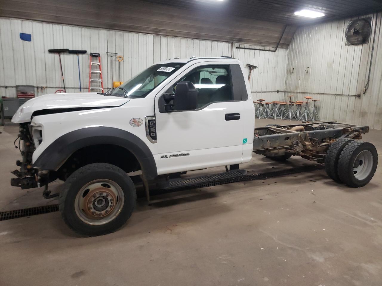 Ford F550 (2021)