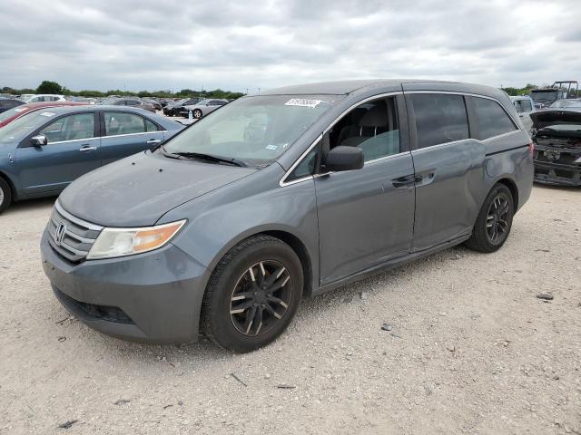 Honda Odyssey lx (2013)