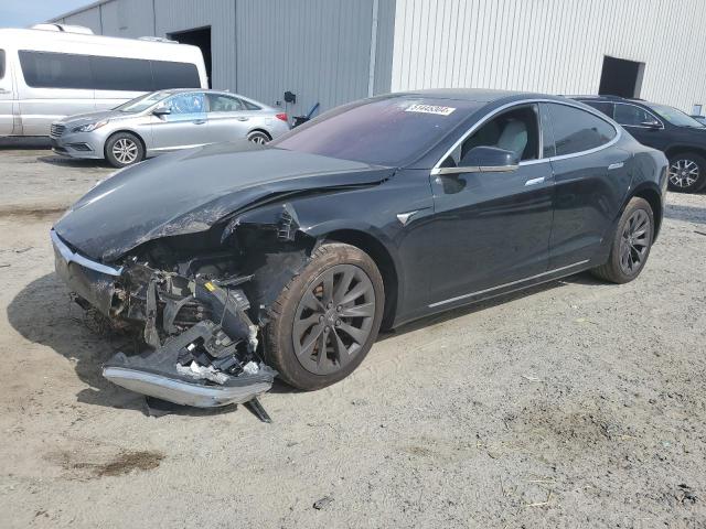 Tesla Model s (2019)