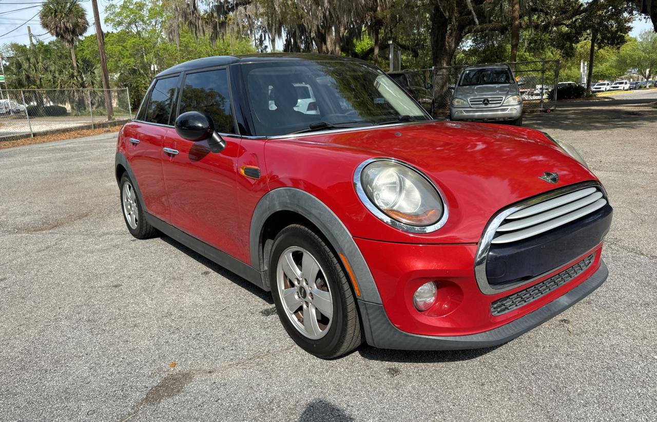 Mini Cooper (2015)
