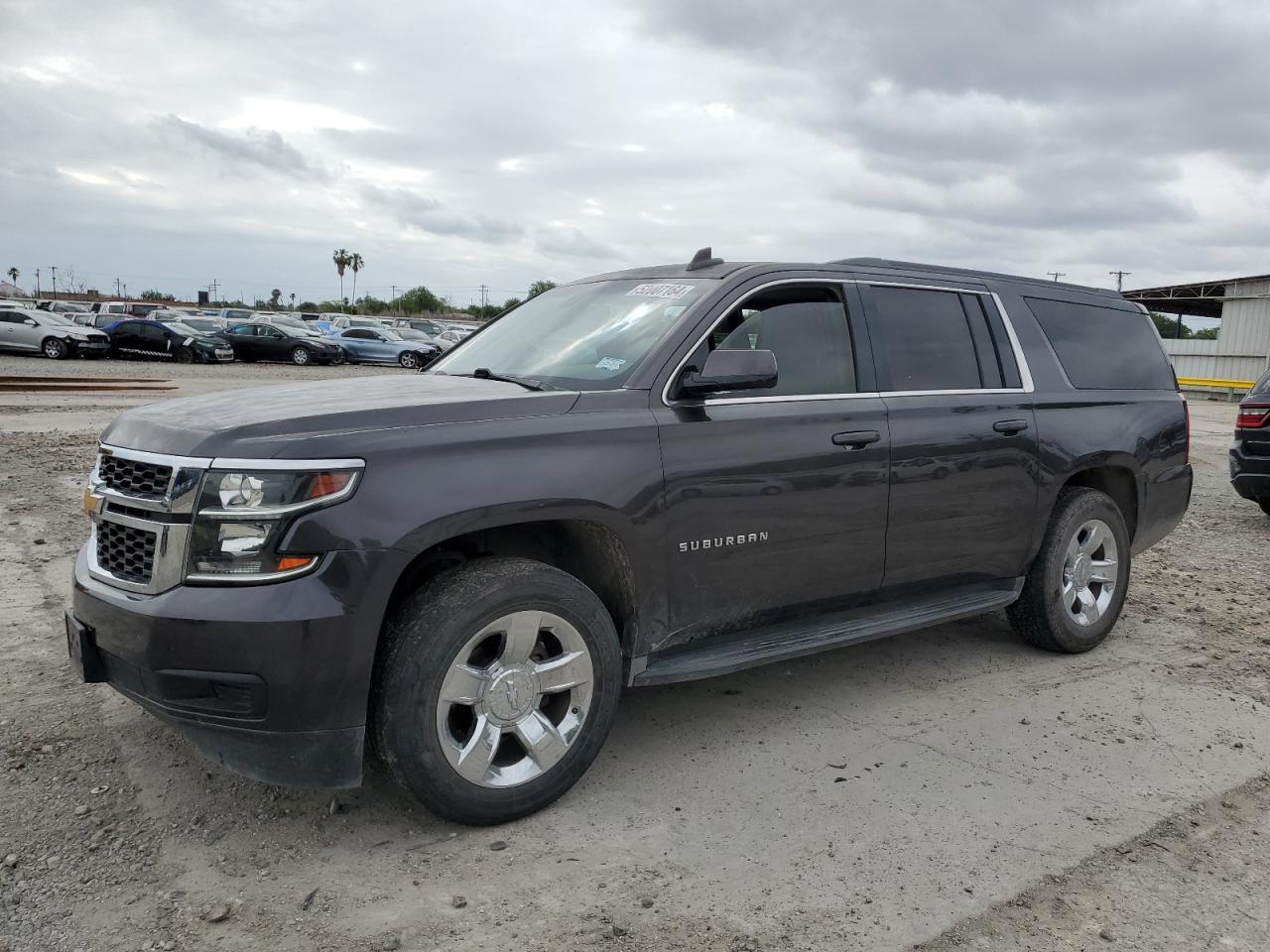 Chevrolet Suburban (2016)