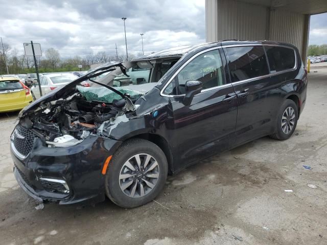 Chrysler Pacifica (2023)