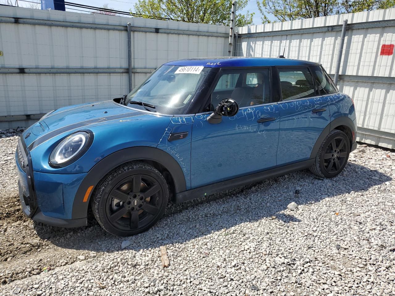 Mini Cooper (2023)