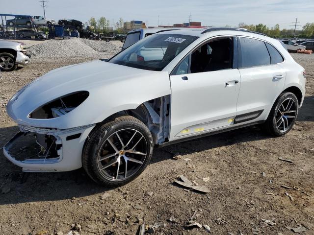 Porsche Macan base (2024)